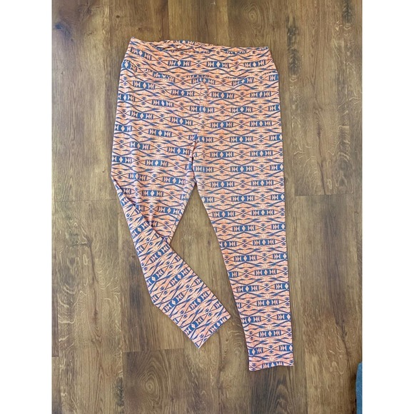 LuLaRoe Leggings Bundle of 3 - Picture 6 of 7